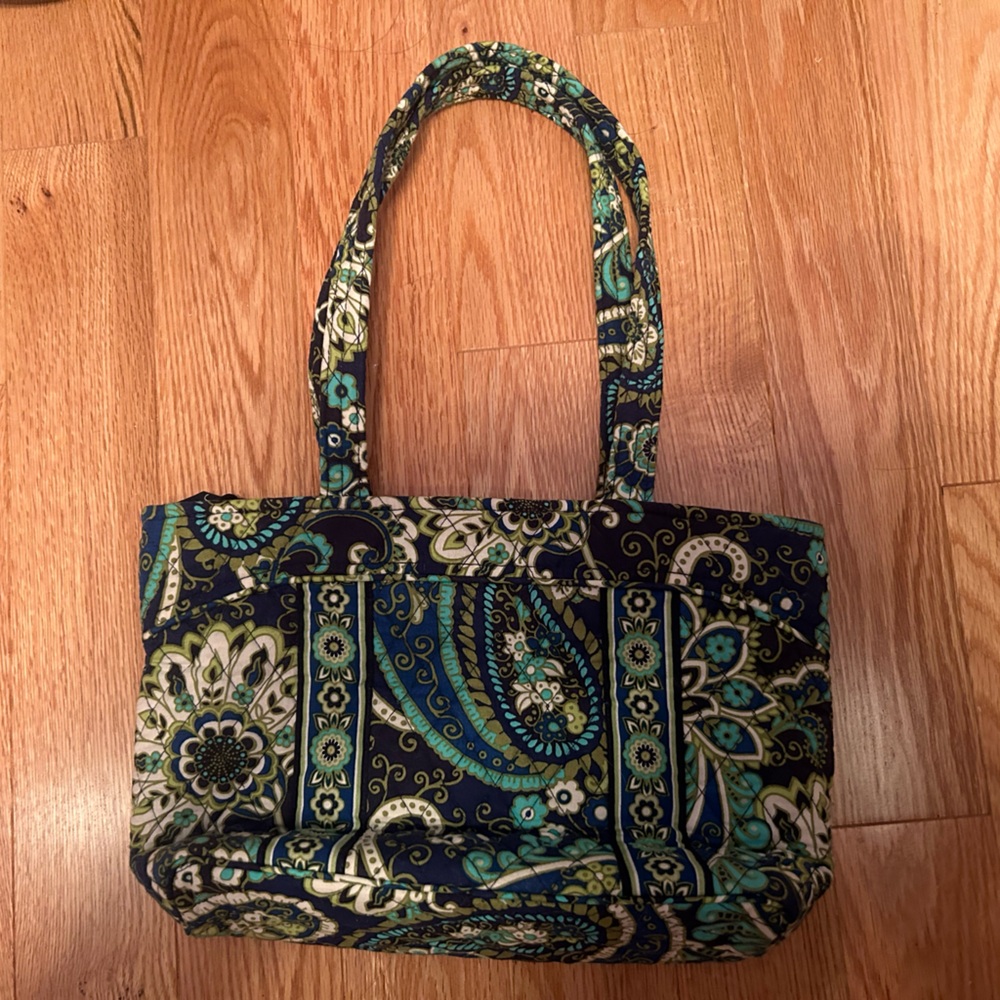 Vera Bradley Retired Rhythm & Blues Blue & Green Print Full Zip Closure Tote Bag